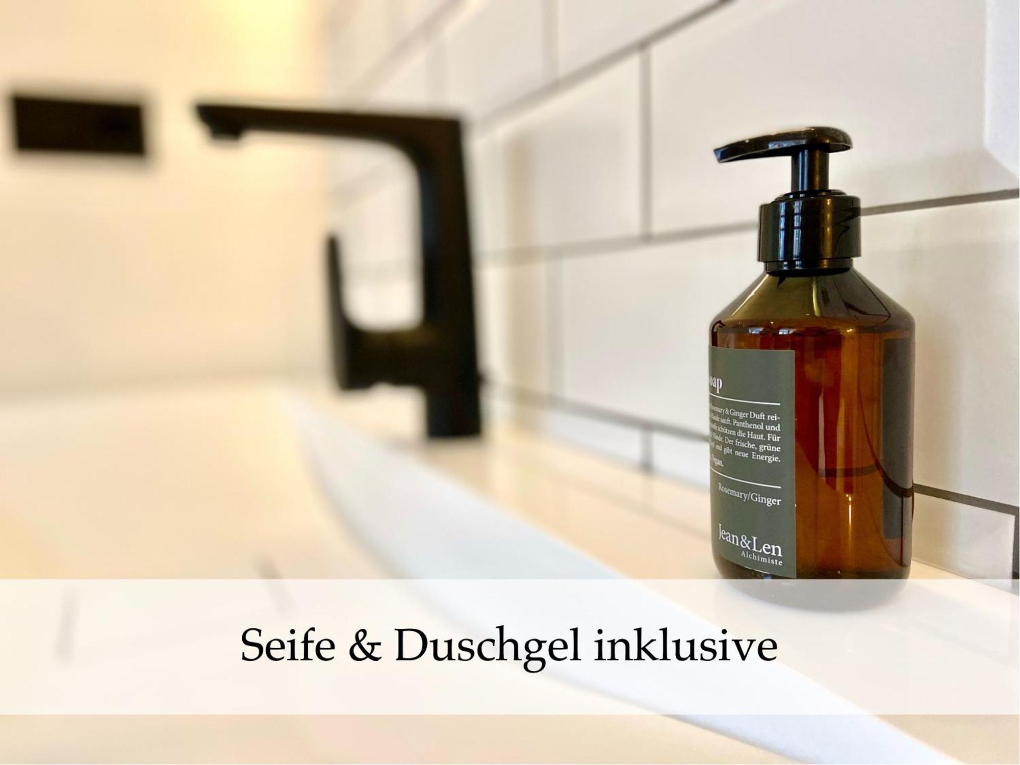 Zentrale 1-Zimmer-Ferienwohnung Mit Digitalem Check In Хоф Экстерьер фото